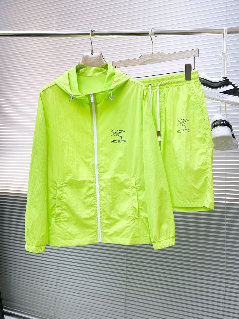 Arcteryx Sunscreen Jacket